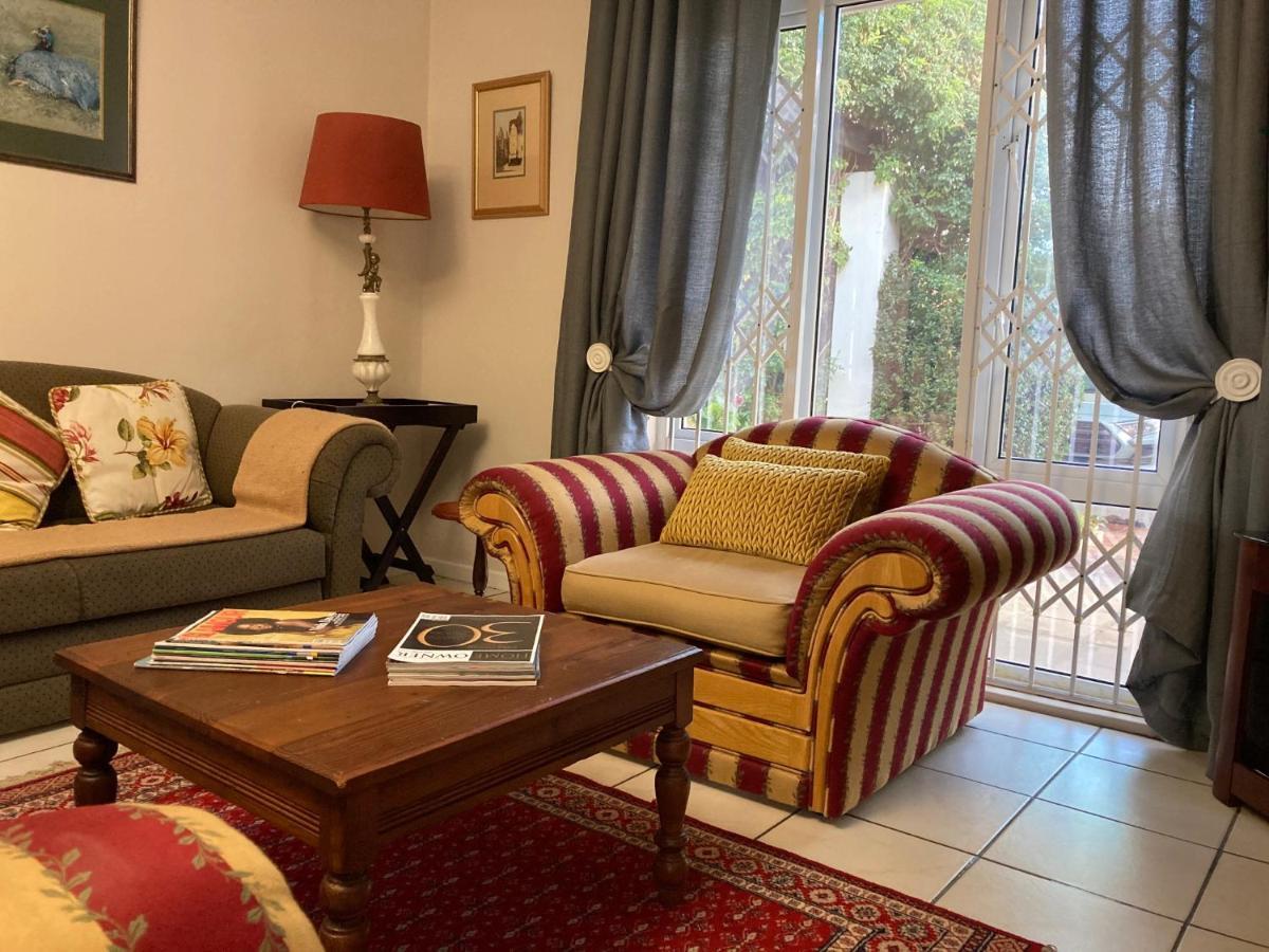 Brown Jug Guest House Херманус Екстериор снимка