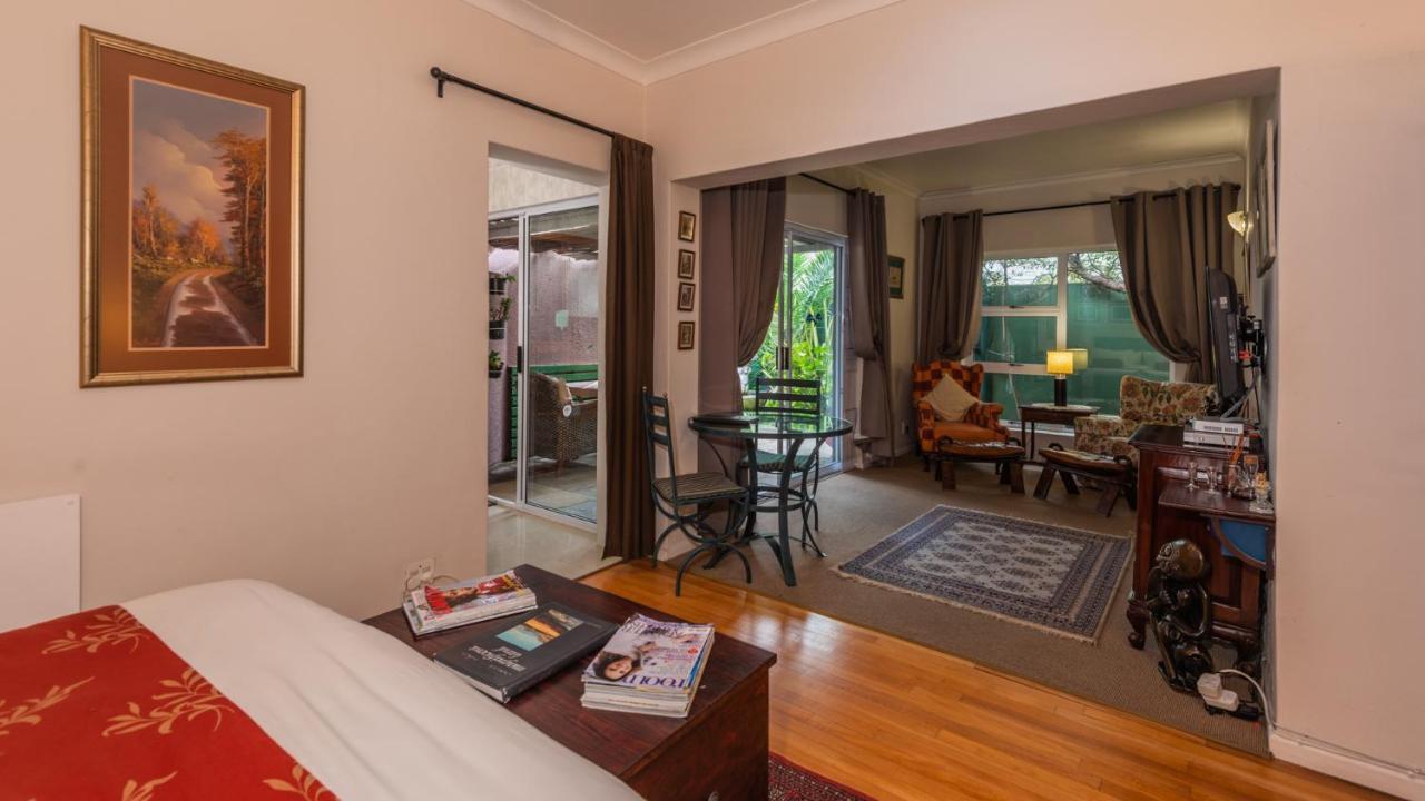 Brown Jug Guest House Херманус Екстериор снимка