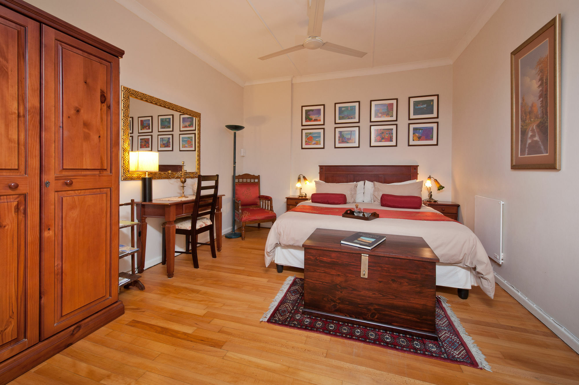 Brown Jug Guest House Херманус Екстериор снимка